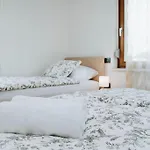 아파트 Apartmaji Ursic