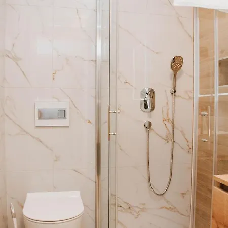 Apartmaji Ursic *