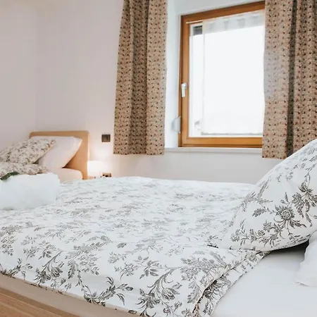 Apartmaji Ursic * Kobarid