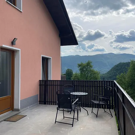 Apartmaji Ursic * Kobarid