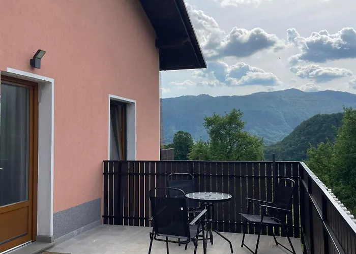 Apartmaji Ursic * Kobarid